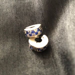 Pandora blue clips